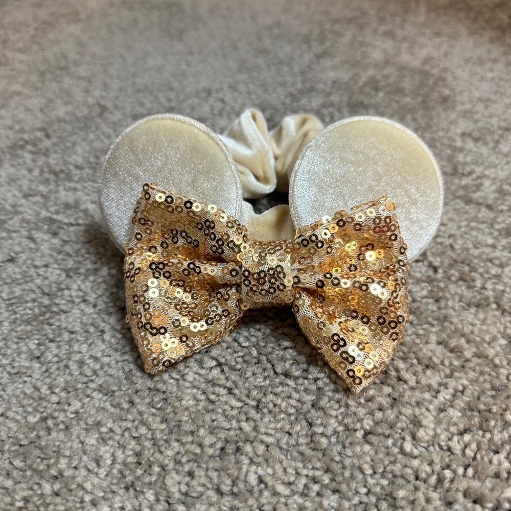 Girls Disney hair tie with Bow- color gold